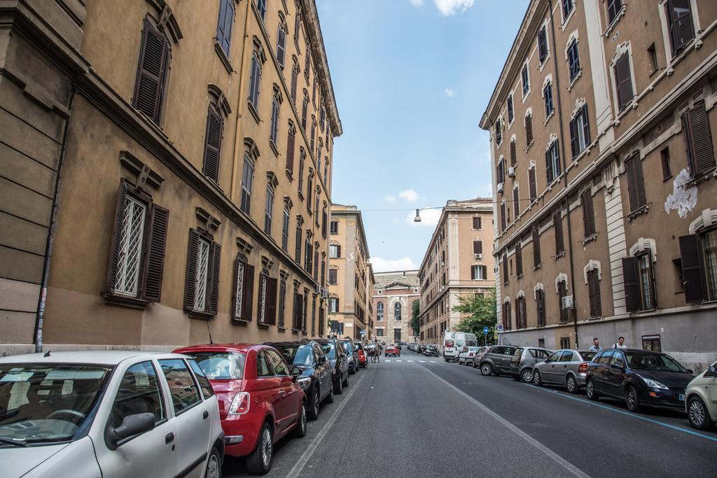 Grandis Rooms Rome Bagian luar foto
