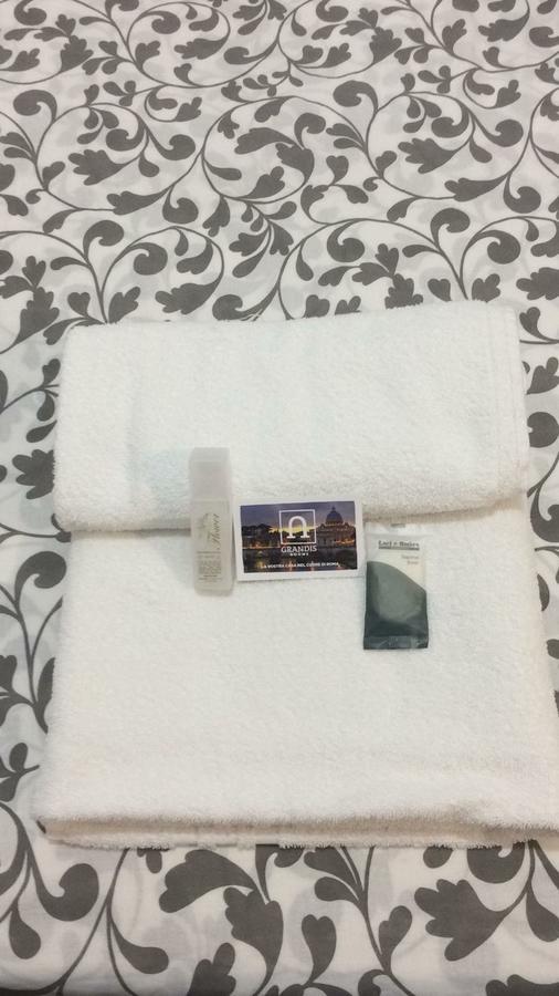 Grandis Rooms Rome Bagian luar foto